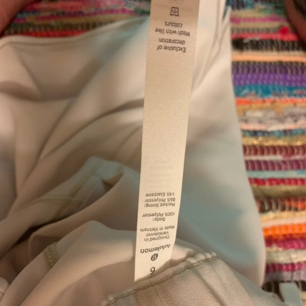 Lulu lemon skirt